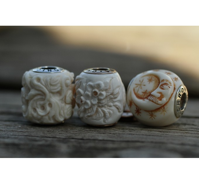 Owl in Flowers | Elforyn Hand Carved Charm | Chronicles Jewelry