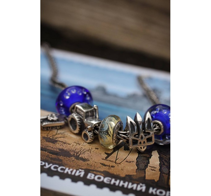 Tractor hot sale pandora charm